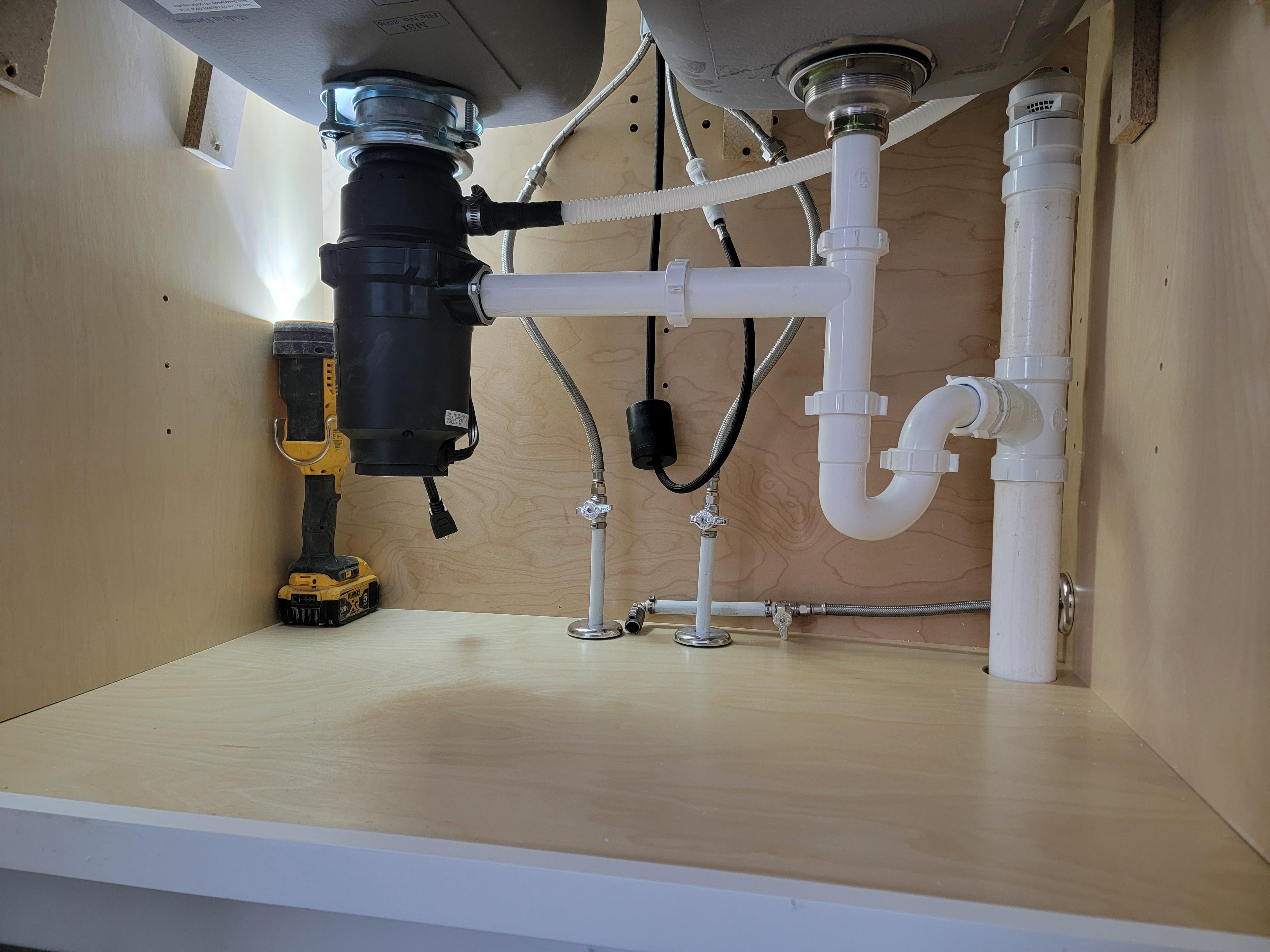 Završena montaža sanitarne opreme